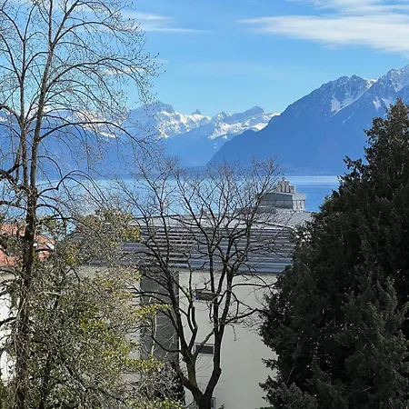Lägenhet Charming Near The Geneva Lausanne
