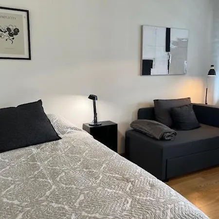 Charming Near The Geneva Lägenhet